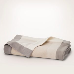 Fine Merino Wool Bed Blanket - Brown - view 1