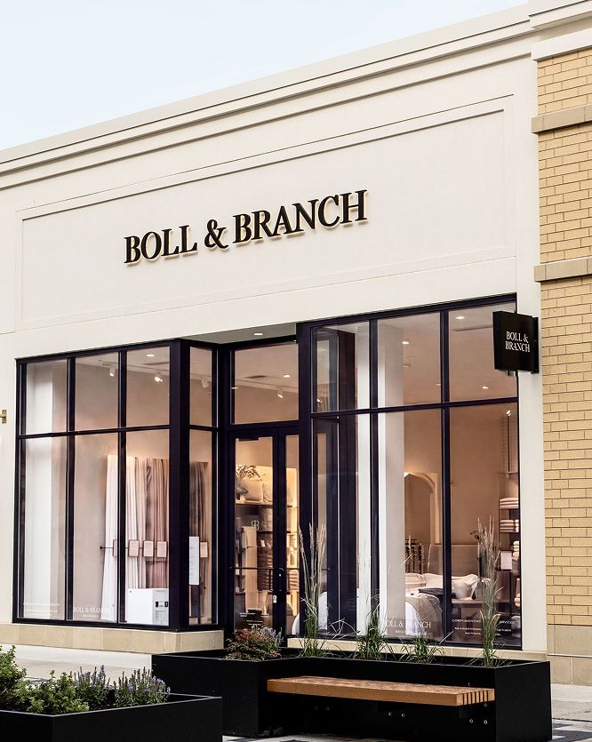 Brookfield, WI Storefront